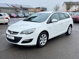 Opel Astra J Sports Tourer Style - Opel Astra: Weiß, J