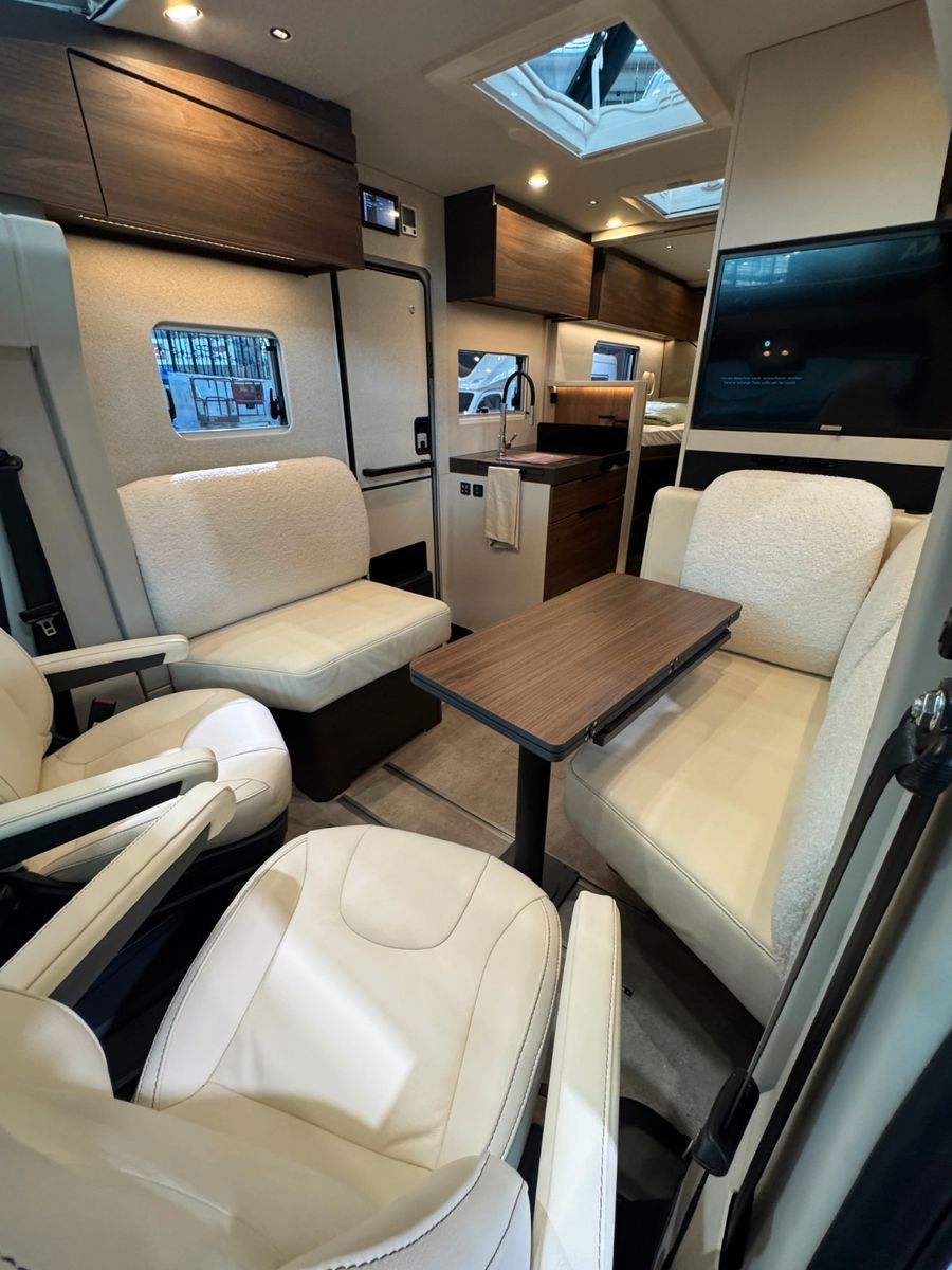 Fahrzeugabbildung Bürstner Signature SFT 7.0 NEUHEIT MODELL 2026!