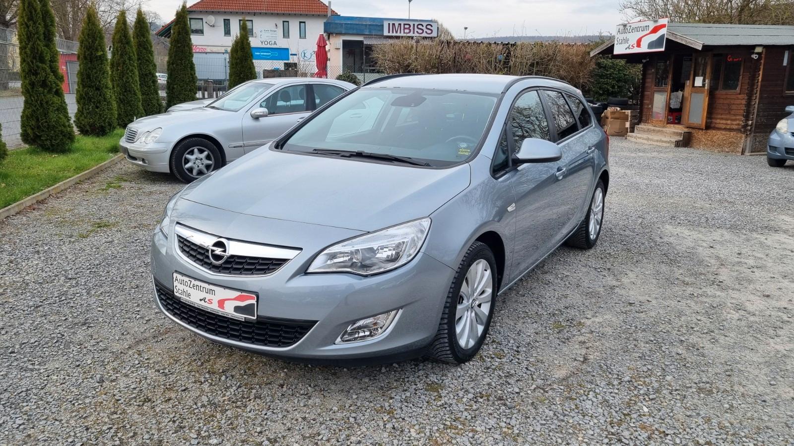 Opel Astra J Sports Tourer Design Edition / Garantie