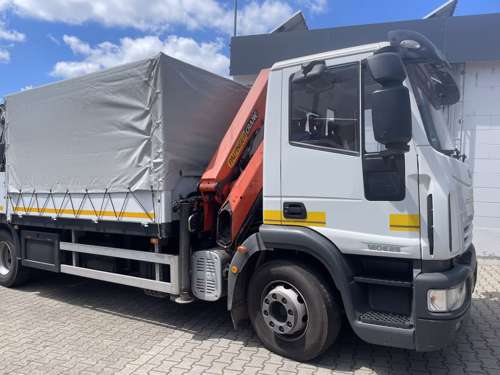Iveco 120 E - 250 m. PALFINGER PK8501 *original Km