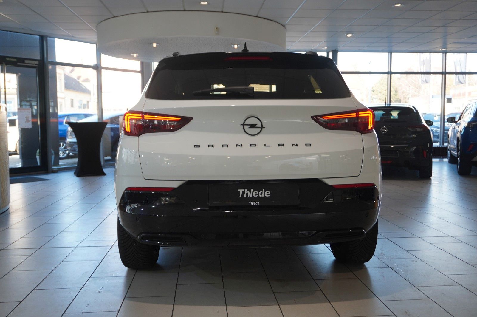 Fahrzeugabbildung Opel Grandland (X) 1.2T GS SPORT NAVI/LED/KAMERA/VIRT