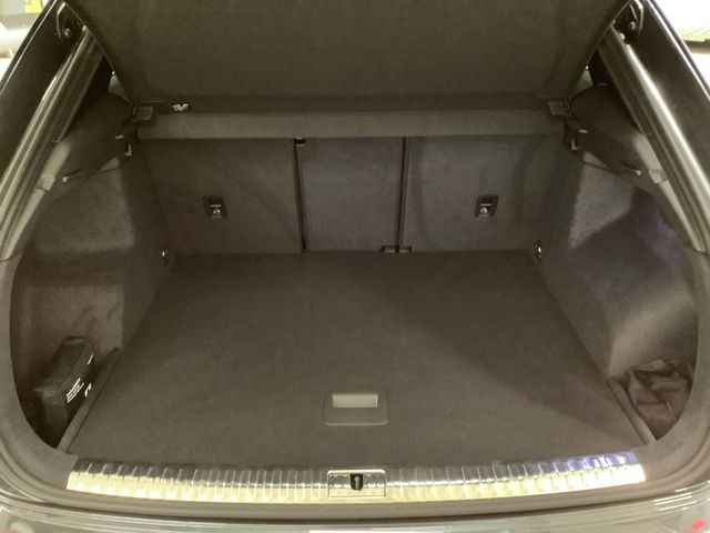 Q3 S line 45 TFSI quattro 180(245) kW(PS) S tron