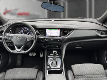 Opel Insignia - 9