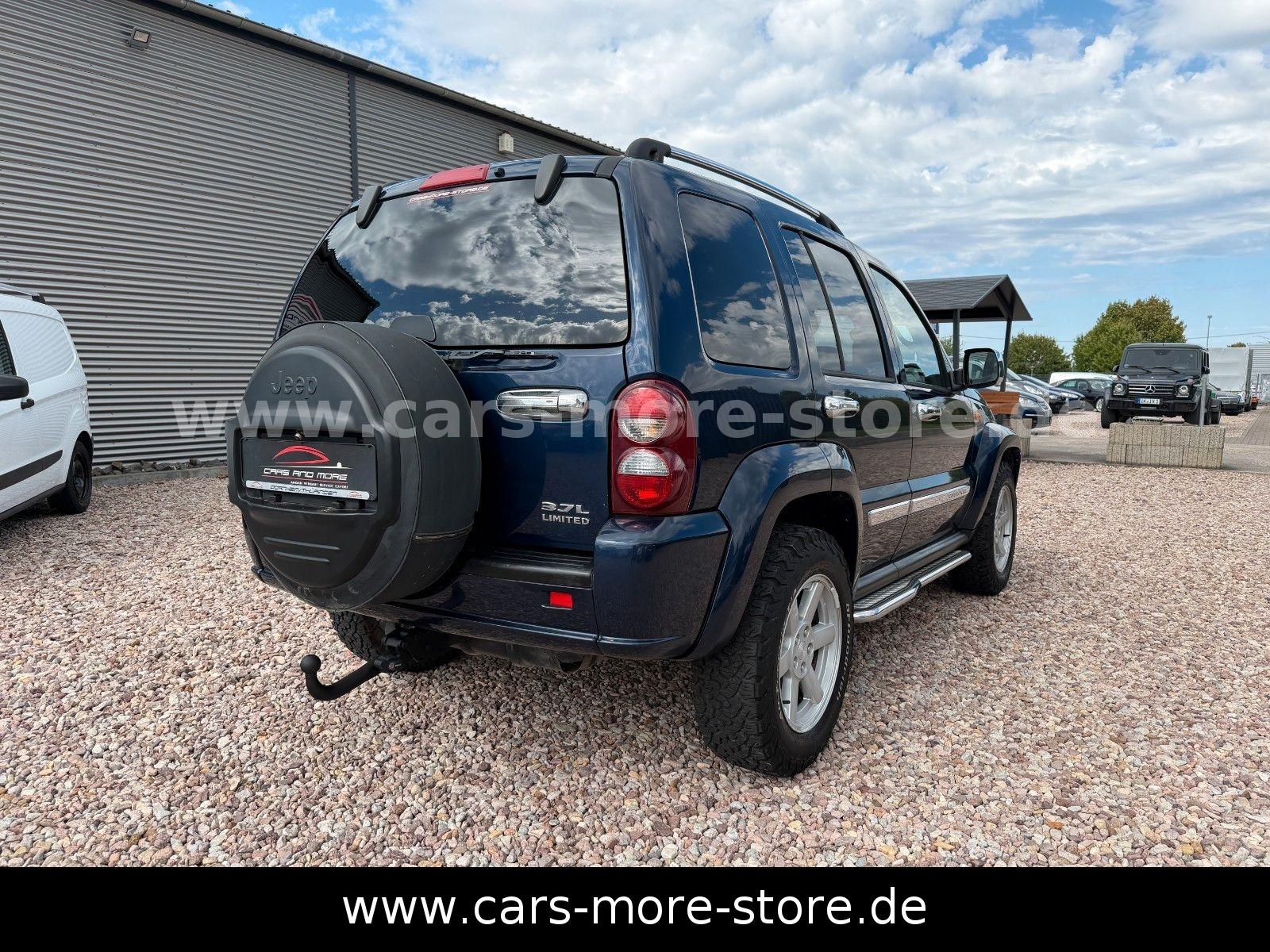 Jeep Cherokee 3.7 V6 Limited 4x4 | 204 ch | BVA | Toit ouvrant | Attelage | Sièges chauffants | Régulateur de vitesse | Climatisation