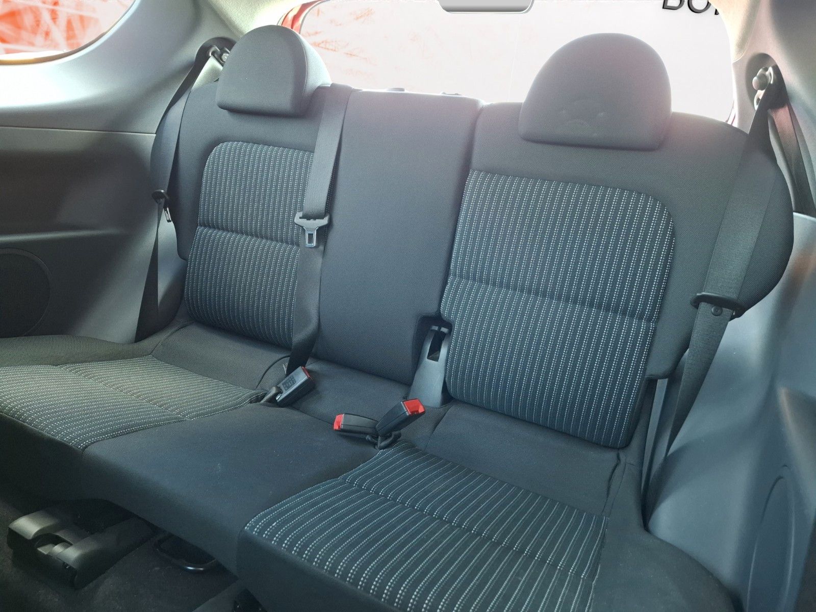 Fahrzeugabbildung Mitsubishi Colt CZ3 Lim. 3-trg. 1.1 ! 1te Hand ! TÜV 05/27