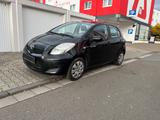 Toyota Yaris 1,33-l-Dual-VVT-i Sol Klimaanlage TÜV  - Toyota Yaris Gebrauchtwagen in Mainz