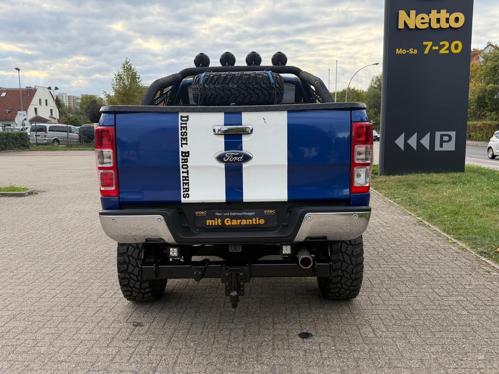 FORD RANGER XLT 2.2 TDCI 150ch 4X4 - CABINE APPROFONDIE - ATTELAGE 3,5T - CAMÉRA DE RECUL - RADARS DE STATIONNEMENT
