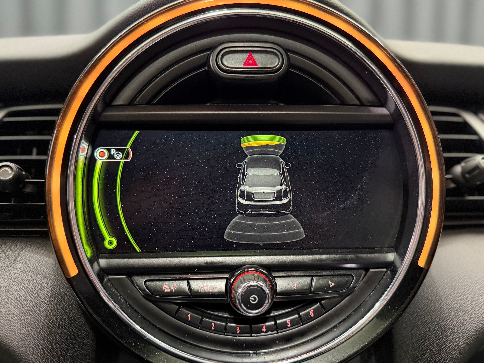 Fahrzeugabbildung MINI MINI Cooper S |1.HAND|AUTOMATIK|PANO