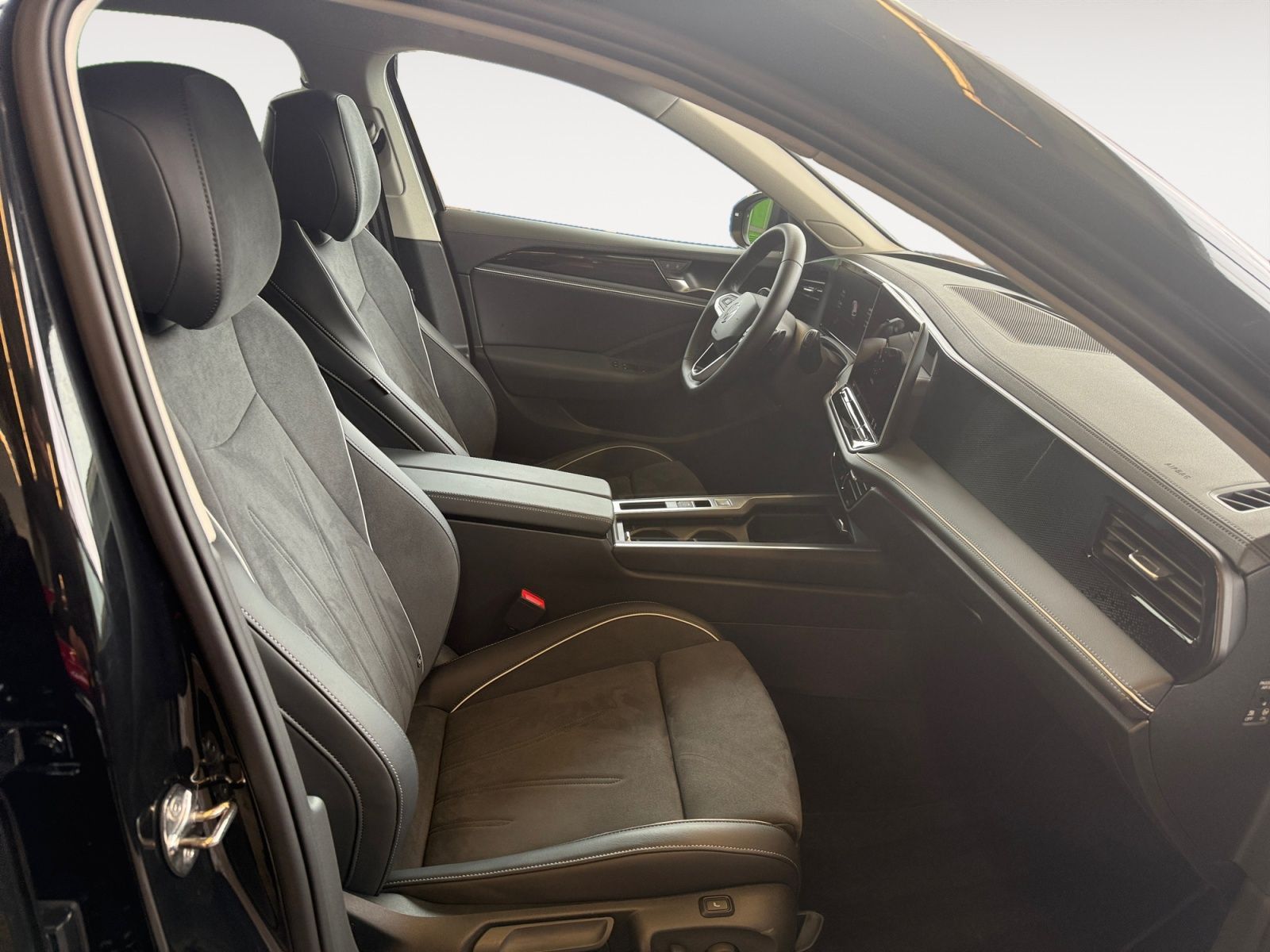 Volkswagen Passat Variant - Bild 16