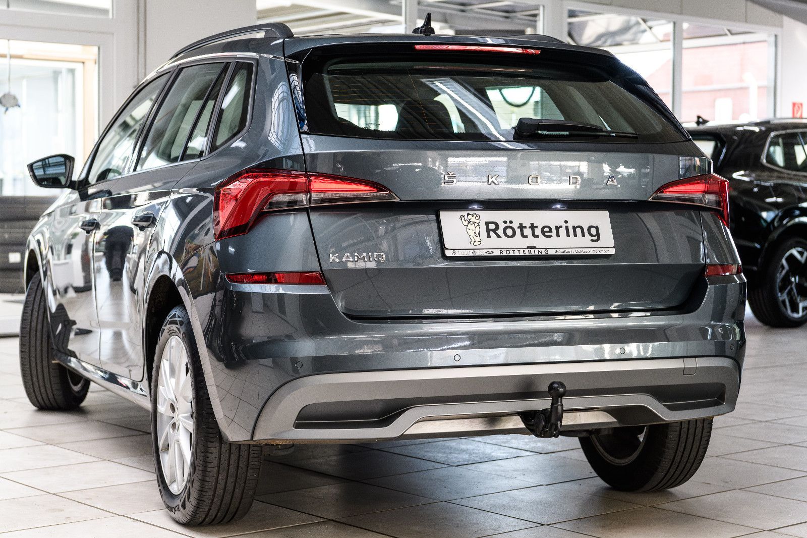 Fahrzeugabbildung SKODA Kamiq Ambition 1.0 DSG LED+AHK+SHZ+GRA
