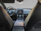 Jaguar XE P250 Aut. R-Dynamic S - Jaguar XE Gebrauchtwagen