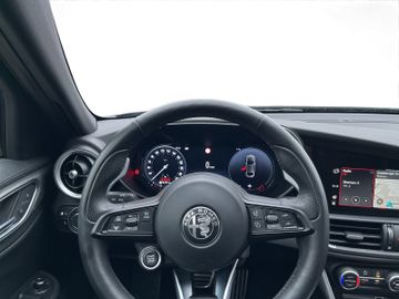 Alfa Romeo Giulia Veloce Q4 2,0 Turbo Navi+SHZ+RFK+Carplay