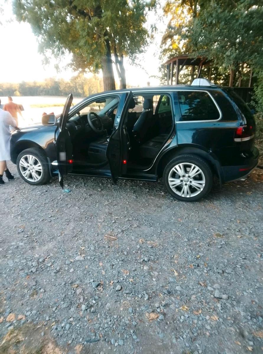 Volkswagen Touareg 2006 — rear view