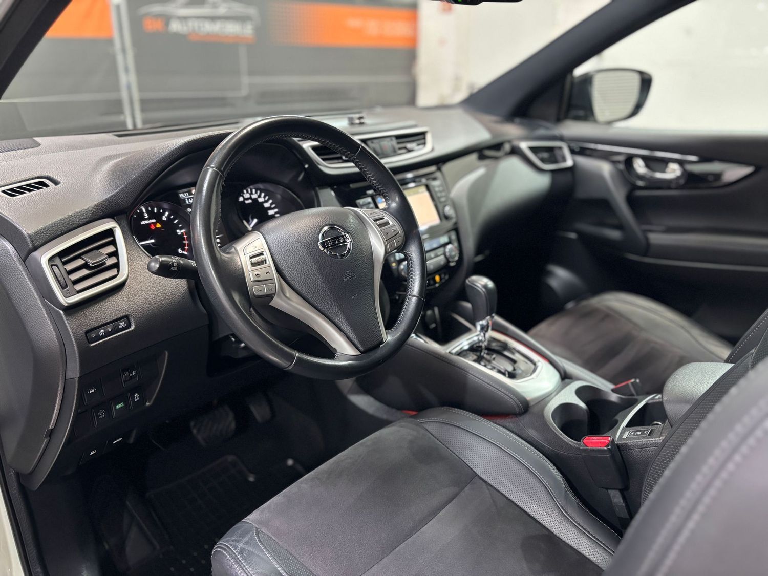 Fahrzeugabbildung Nissan Qashqai N-Vision#Kamera#Navi#Alcantara