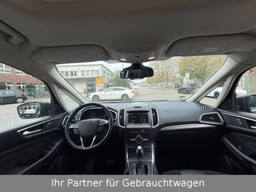 Ford S-Max - 10