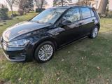 Volkswagen Golf 1.6 TDI BMT CUP Tüv NEU 2/2028 - Volkswagen Golf Limousine Cup mit Diesel-Antrieb