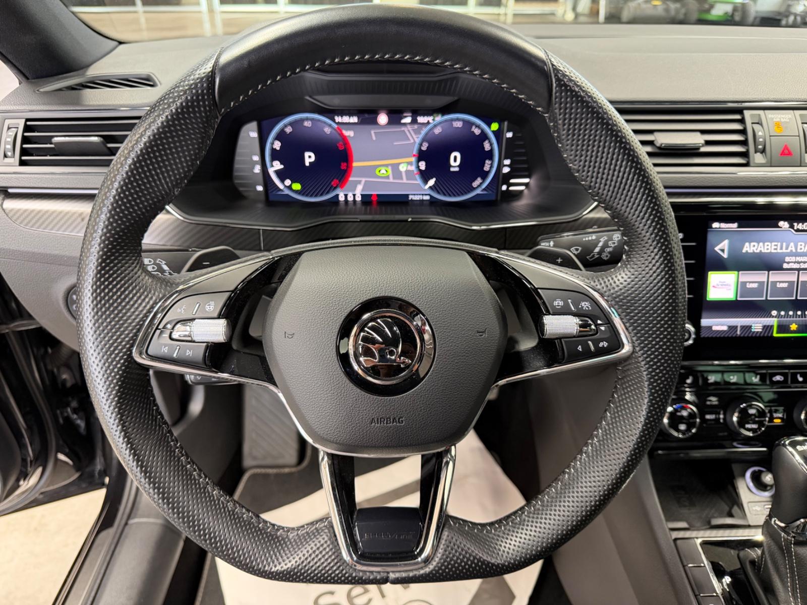 Skoda Superb Combi Sportline*AHK*Virtual*Amundsen
