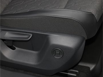 Volkswagen Tiguan 1.5 eTSI Life Plus DSG ACC NAVI