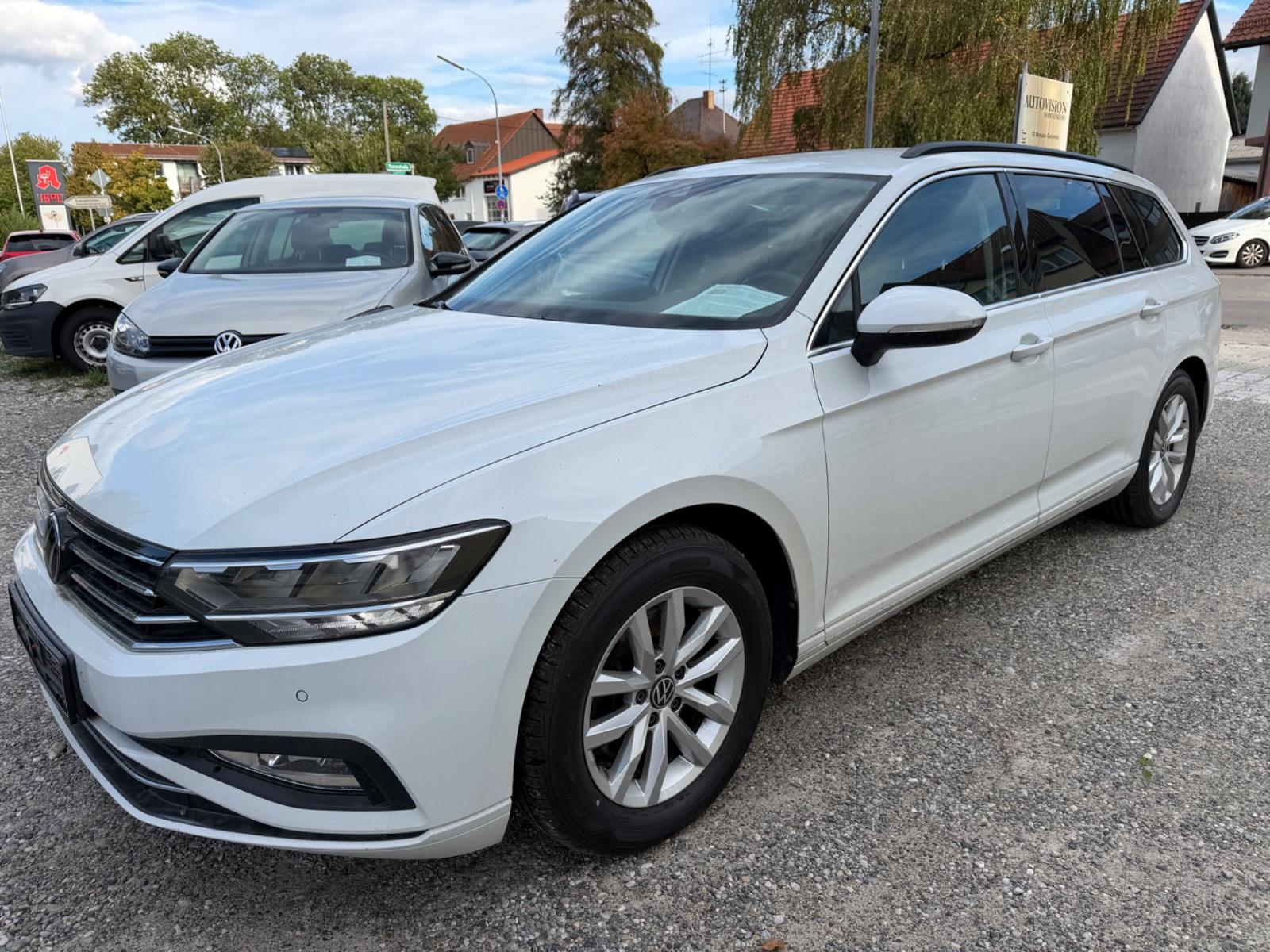 Volkswagen Passat Business 2.0 TDI DSG LED Harman/Kardon