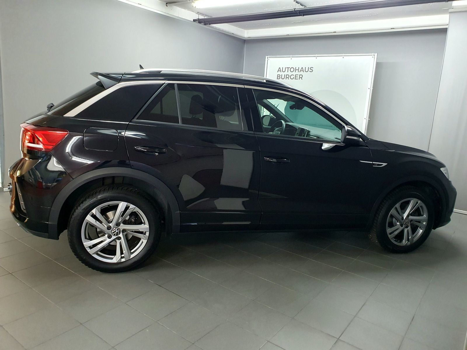 Volkswagen T-Roc 2.0TDI DSG R-Line AHK ACC LED AppConnect foto 3