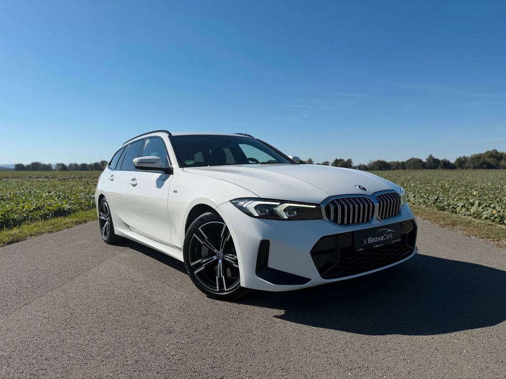 Image of BMW 330