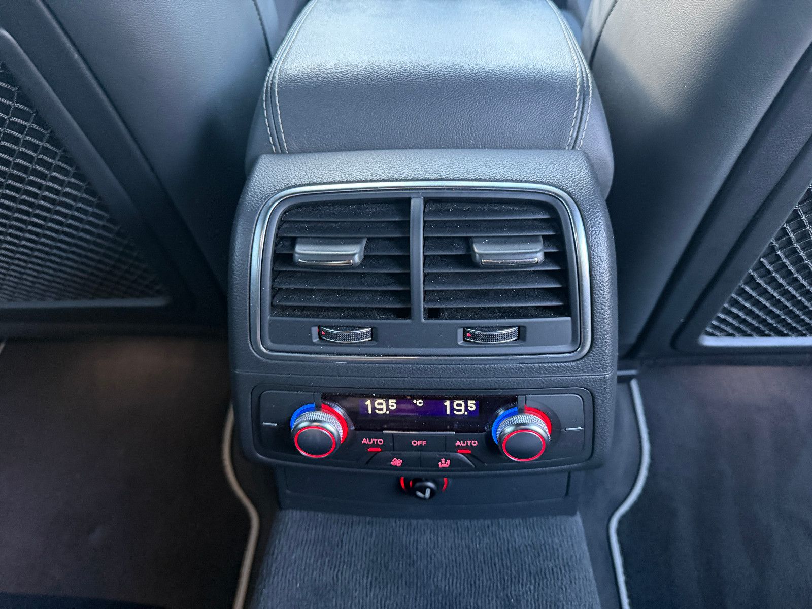 Fahrzeugabbildung Audi A7 3.0 TDI clean Quattro/S-LINE/MATRIX/KAMERA