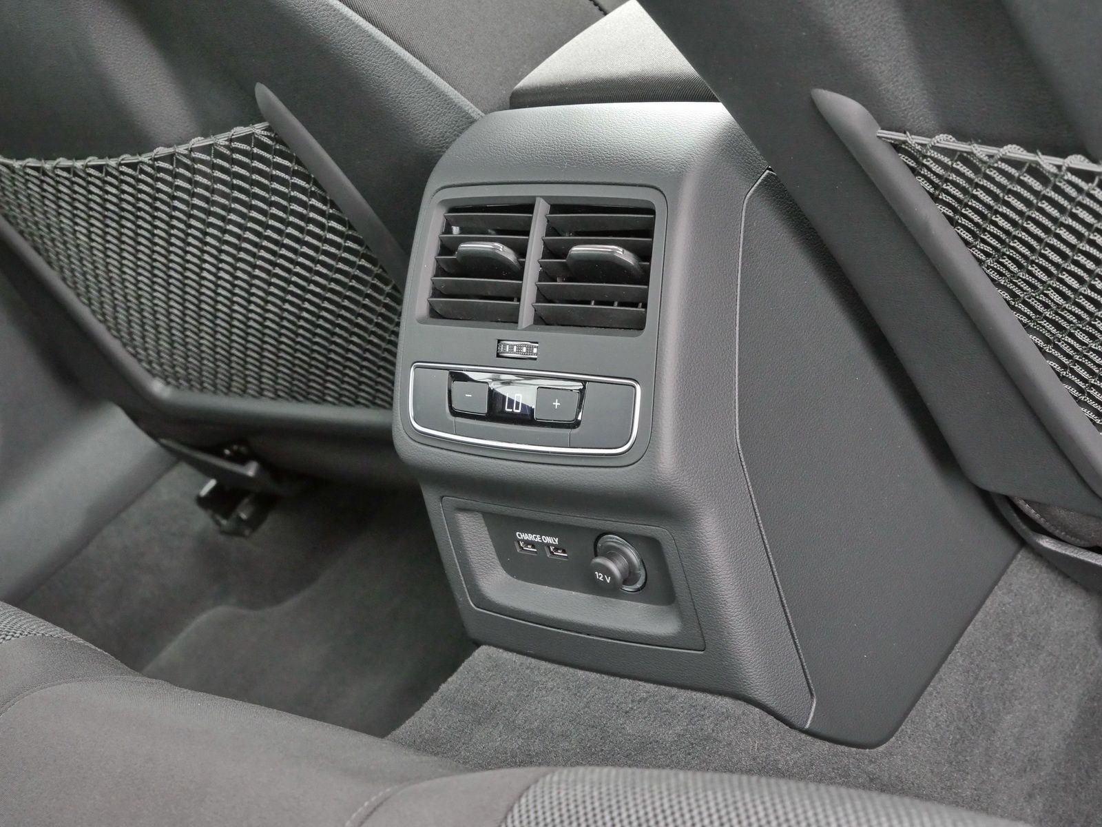 Audi A4 - Bild 17