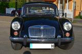 MGA Coupé, top technischer und optischer Zustand - MG MGA mit Benzin-Antrieb