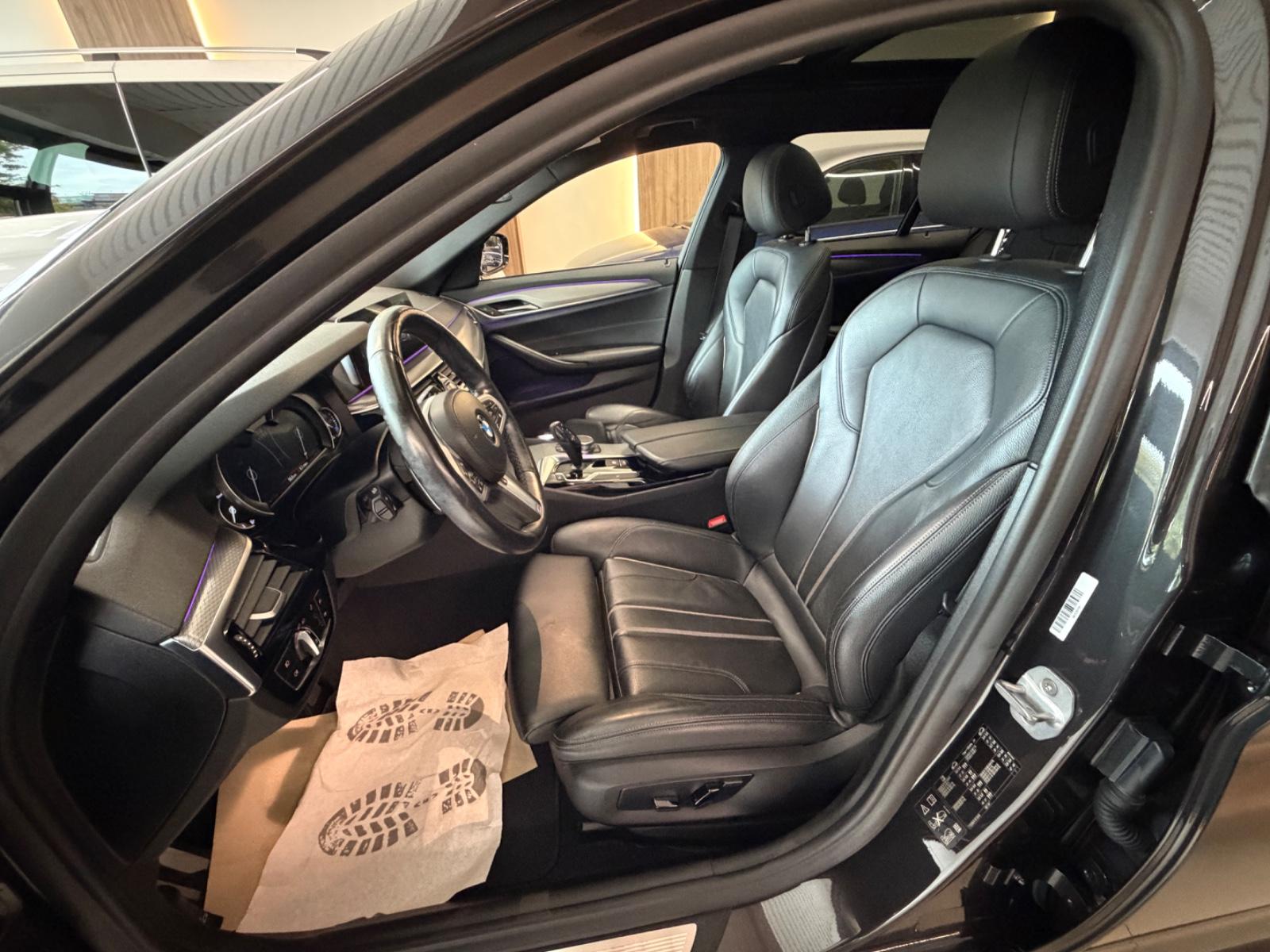 BMW 530d Touring xDrive M Sport Paket Head Up