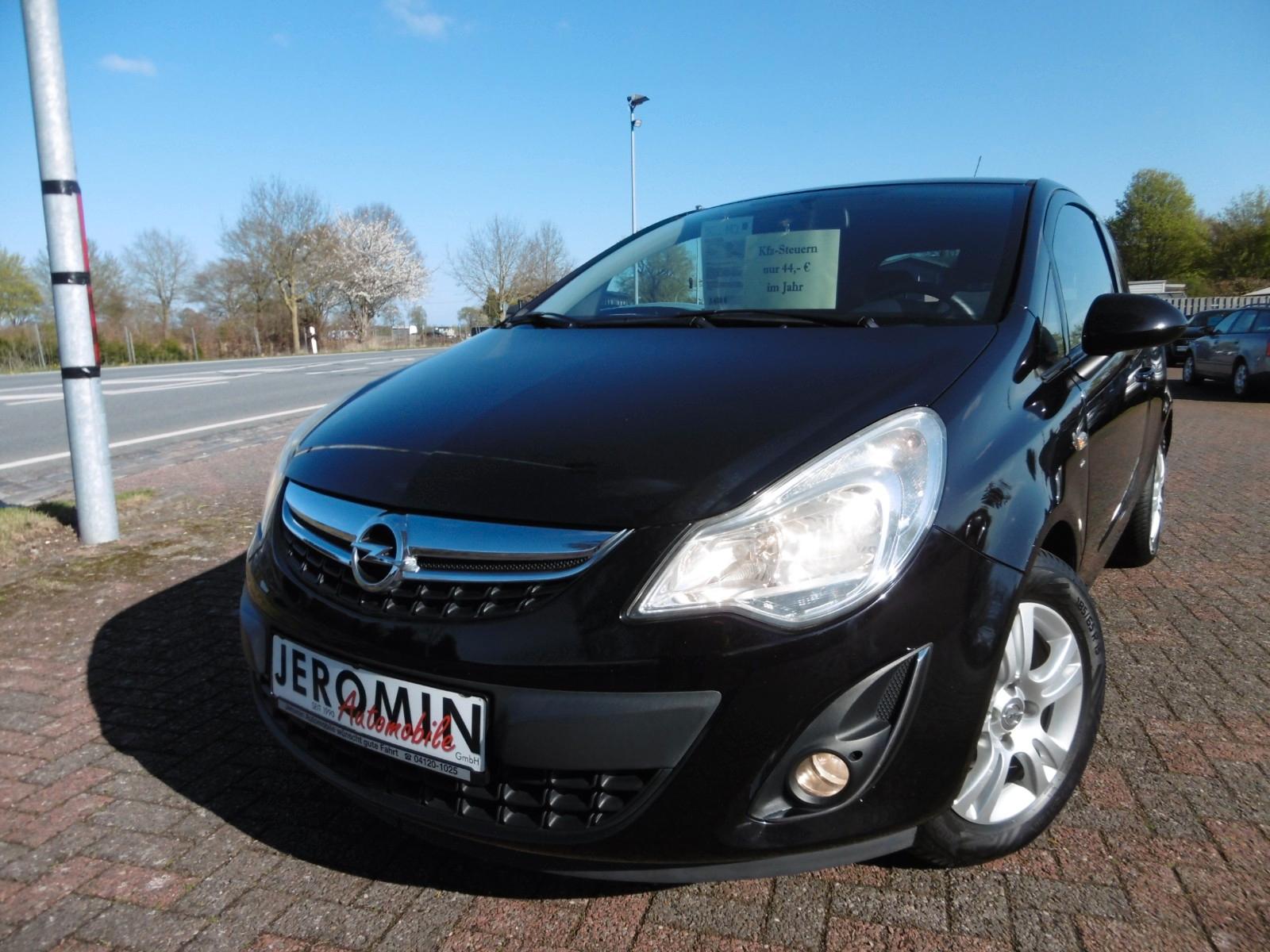 Opel Corsa D Satellite