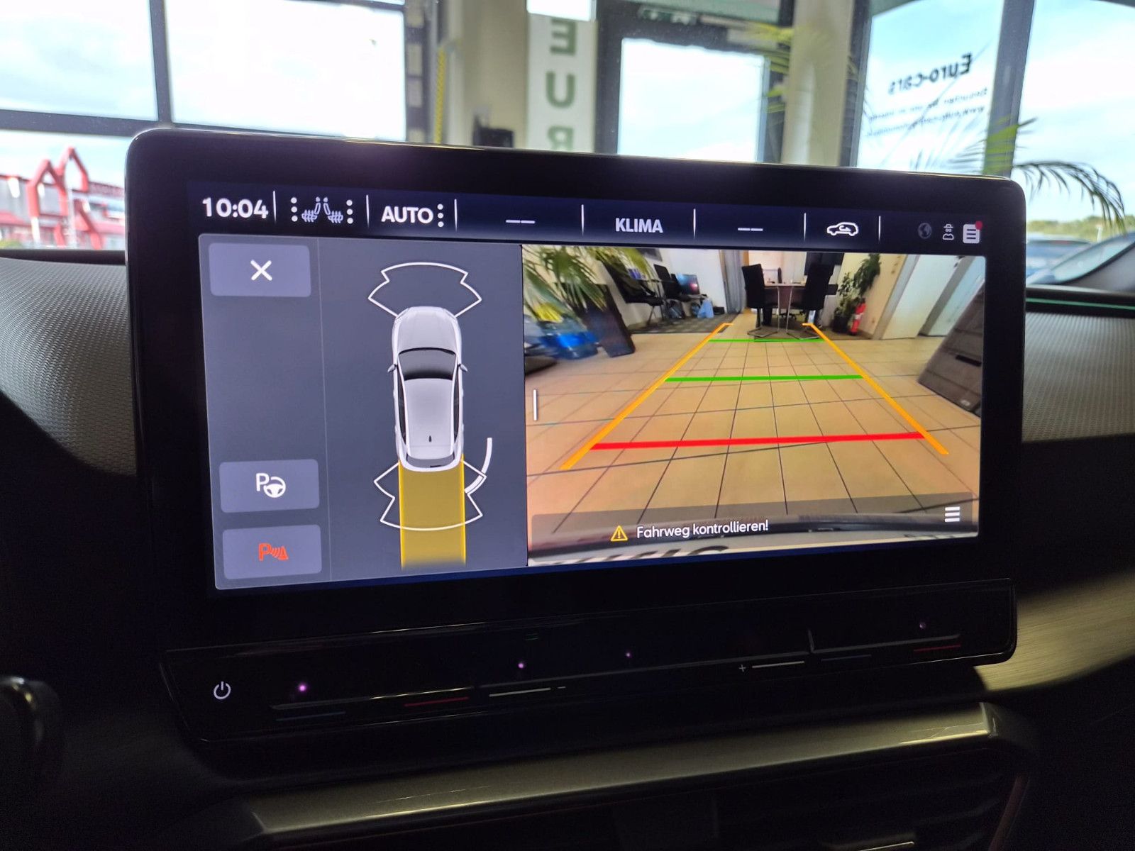 Fahrzeugabbildung CUPRA Leon VZ e-Hybrid / GEPFLEGT / NAVI / KAMERA