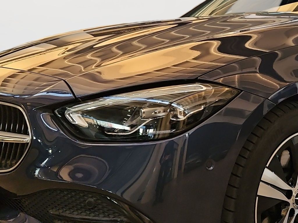Fahrzeugabbildung Mercedes-Benz C 200 Avantg. ACC LED Navi Winterpaket 360° DAB