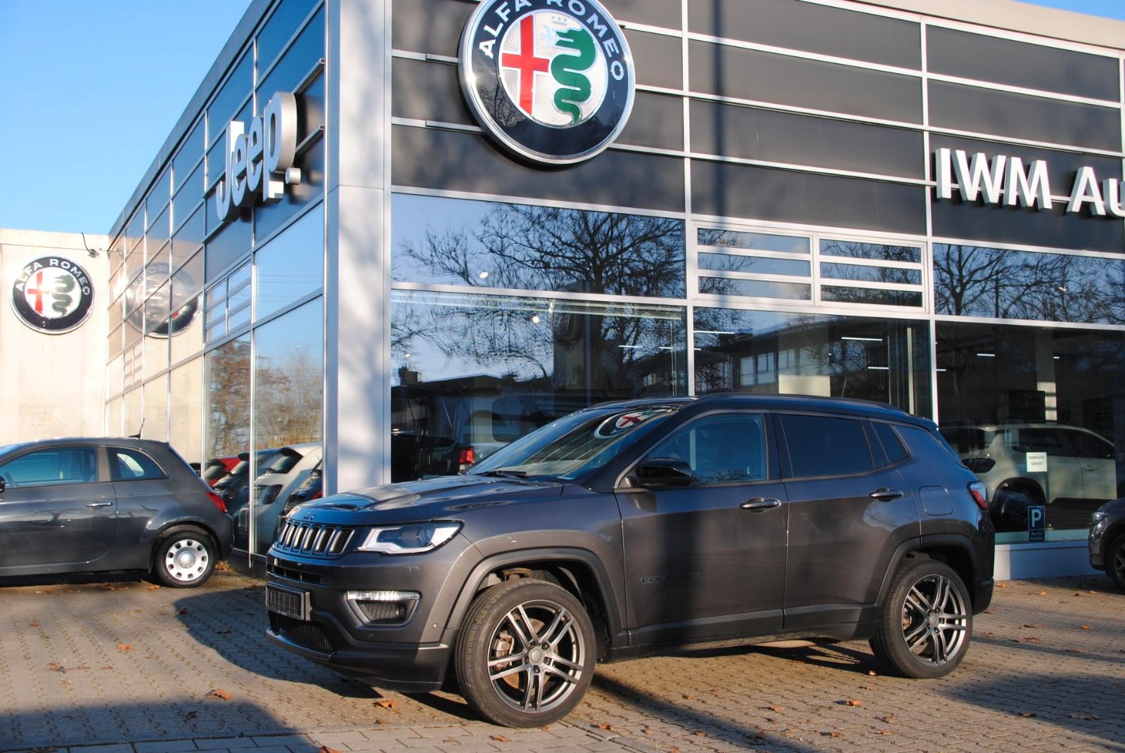 Jeep Compass S Plug-In Hybrid 4WD NP: 50.470,-