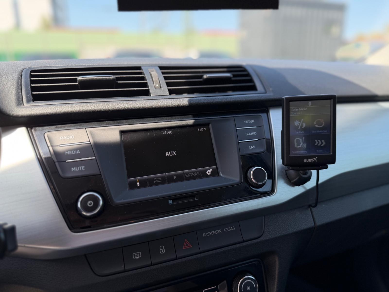Skoda Fabia 2015 — photo 20