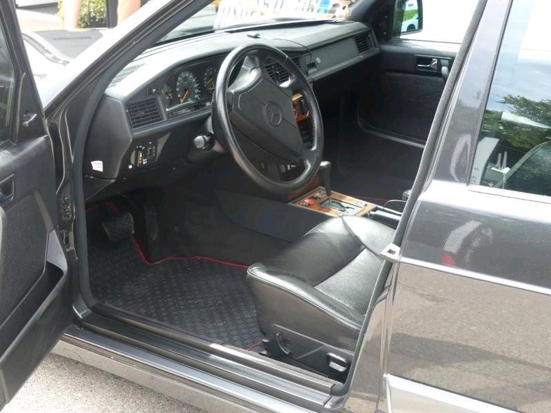 Mercedes-Benz 190