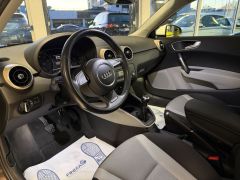 AUDI A1 ambition Sportfahrwerk Sportsitze 17 Zoll SHZ