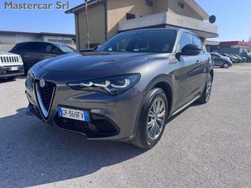 Alfa-Romeo Stelvio - 2