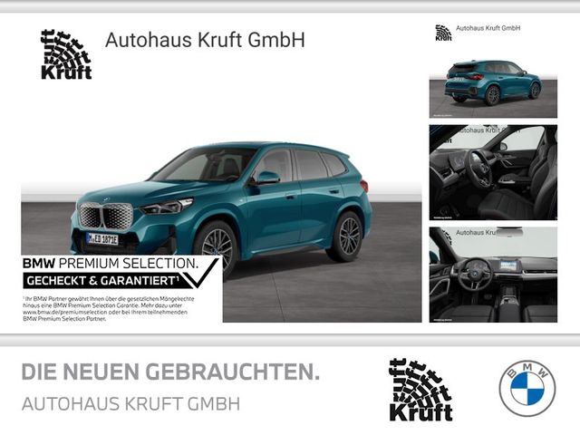 BMW iX1 xDrive30 M SPORT+PANO+AHK+KAMERA+HUD+ESITZ