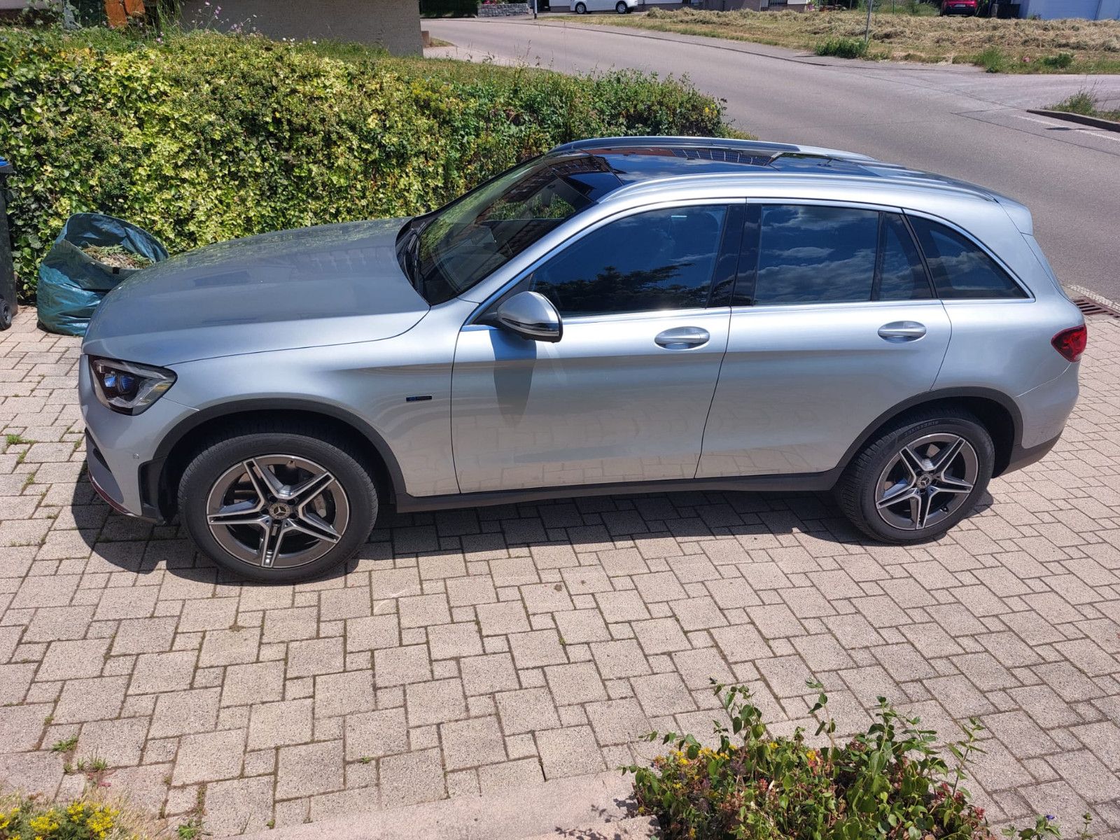 MERCEDES-BENZ GLC 300 e 4MATIC Autom. -