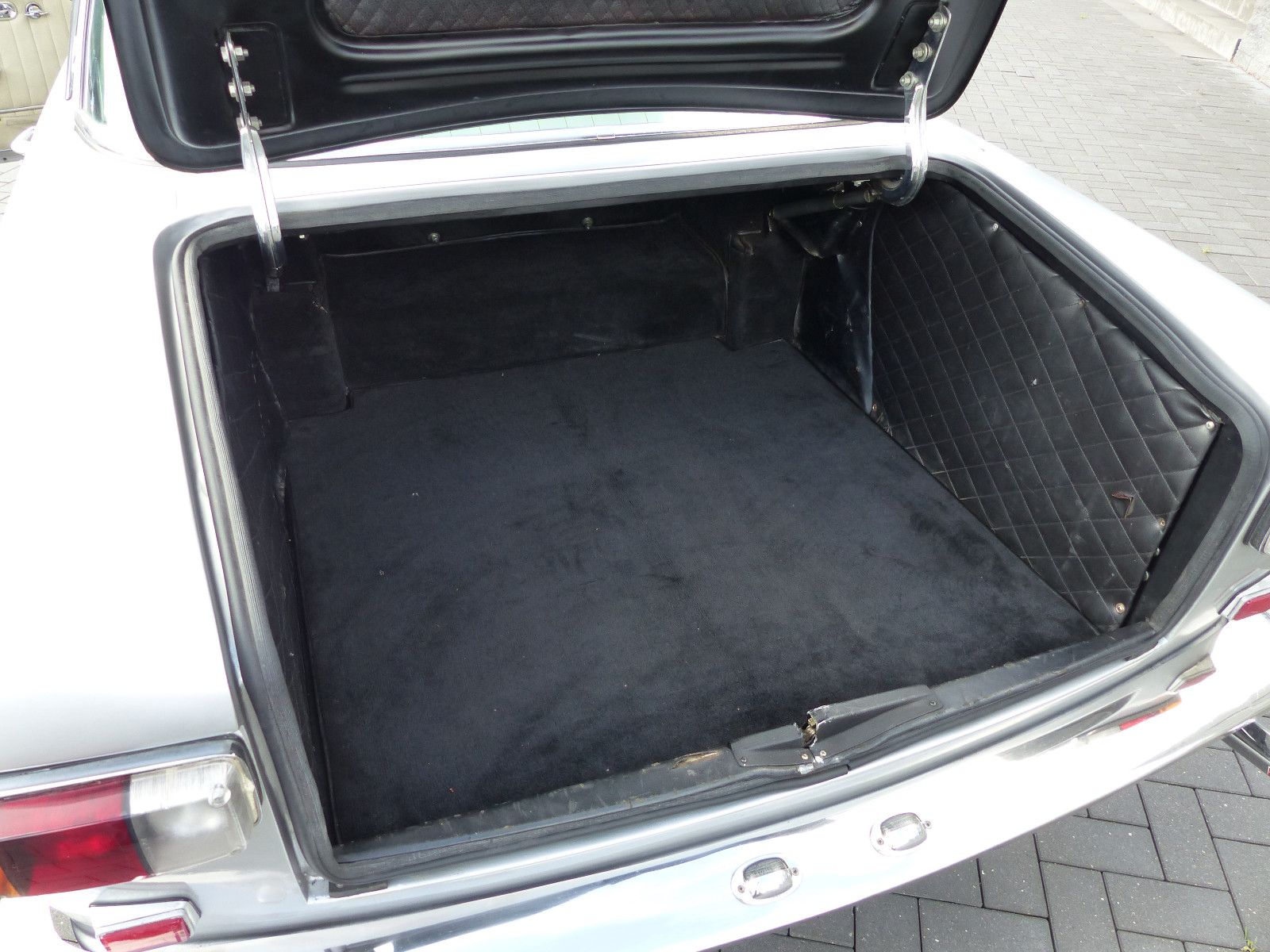 Fahrzeugabbildung Maserati Quattroporte 4200