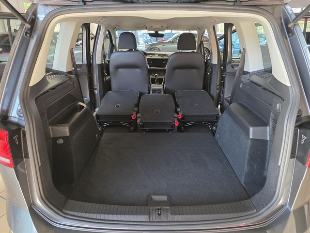 VW Touran — Foto 8