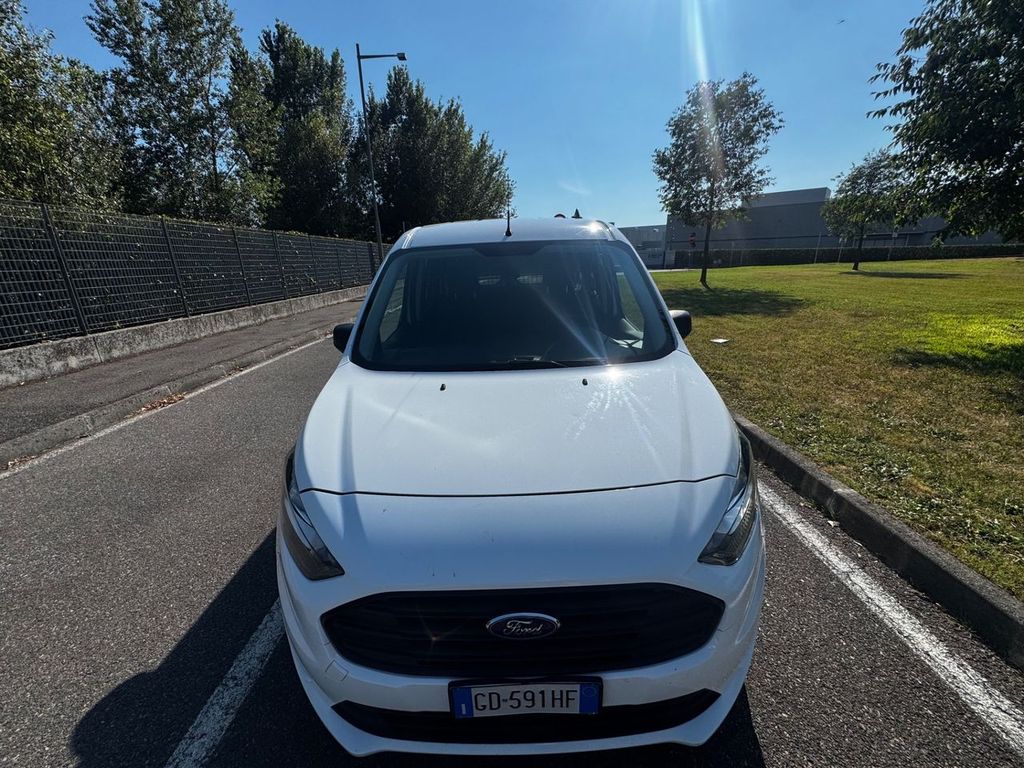 Image of Ford Tourneo Connect