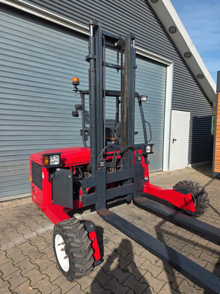 Moffett M4 20.3 Mitnahmestapler*Allrad*Diesel