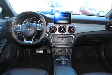 صورة مصغرة 11 لـ 2015 Mercedes-BENZ CLA AMG