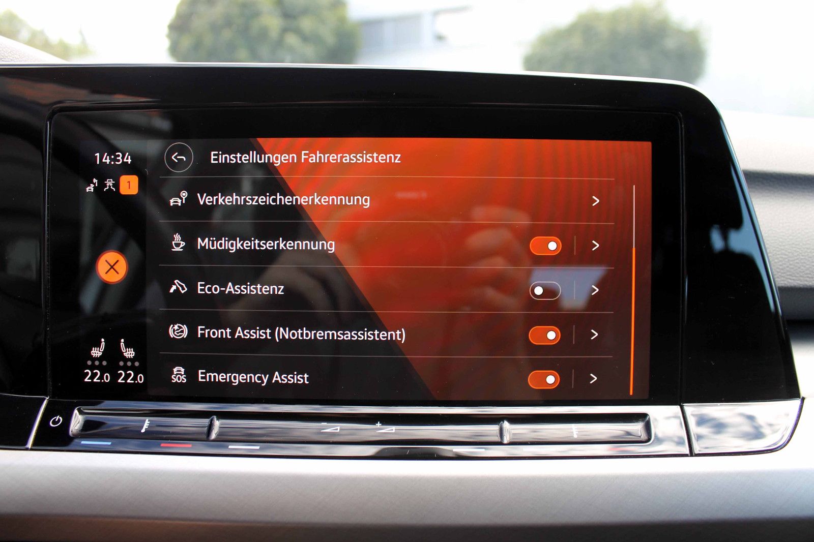 Fahrzeugabbildung Volkswagen Golf Variant Alltrack 4M DSG ACC LED KAM PDC AHK