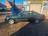 Mercedes-Benz E 220 E Limousine E 220 CDI - gebrauchte Mercedes-Benz E 220 aus dem Jahr 2007