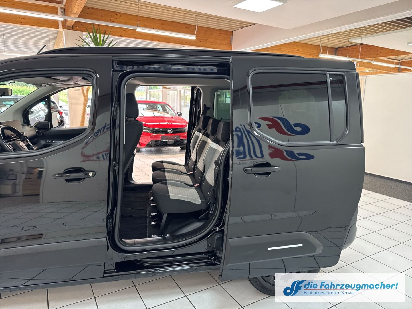 Fahrzeugabbildung Citroën Berlingo Max M Navi Digitales Cockpit Soundsyste