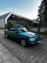 Mercedes-Benz E 220 FINAL EDITION Cabrio - Mercedes-Benz E-Class aus 1997