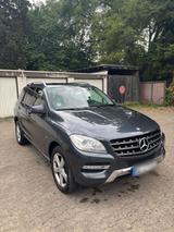 Mercedes-Benz Mercedes Benz ML 350 Bluetec. 4 Matic - Mercedes-Benz ML 350 in Köln