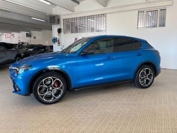Alfa-Romeo Stelvio - 4